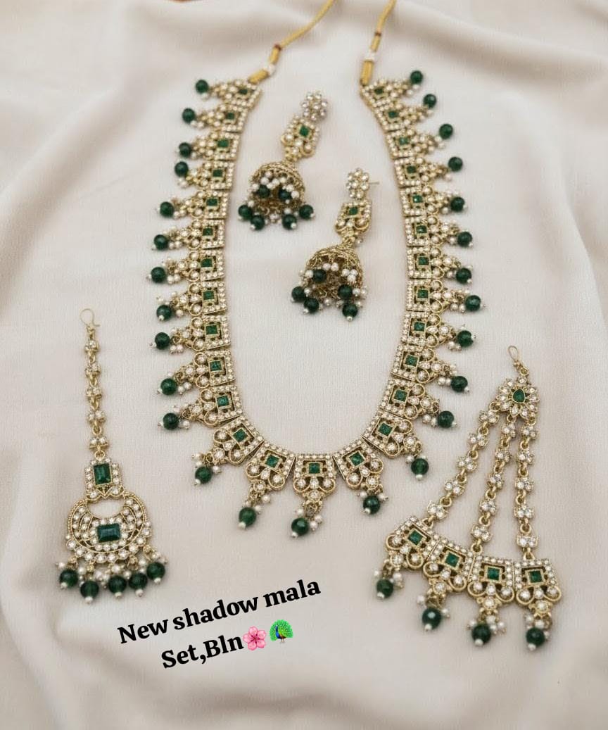 Emerald Gold Plated Jewellery Long Necklace Set with Earrings & Mangtika Set